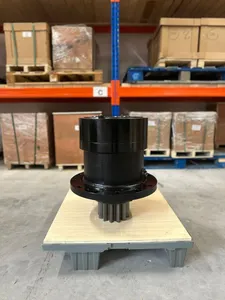Kobelco SK160LC Swing Gearbox OEM: YM15V00003F2